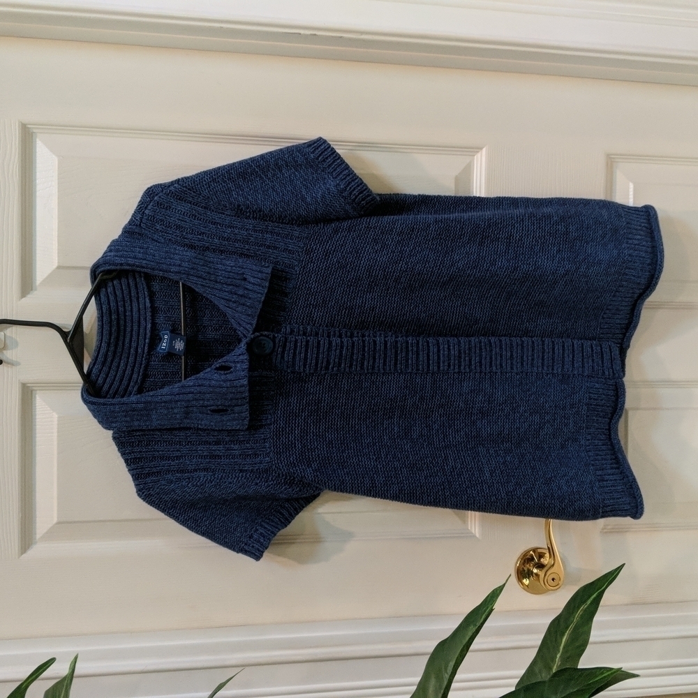 Izod Women's Three Button Sweater - Cowlneck Size Large